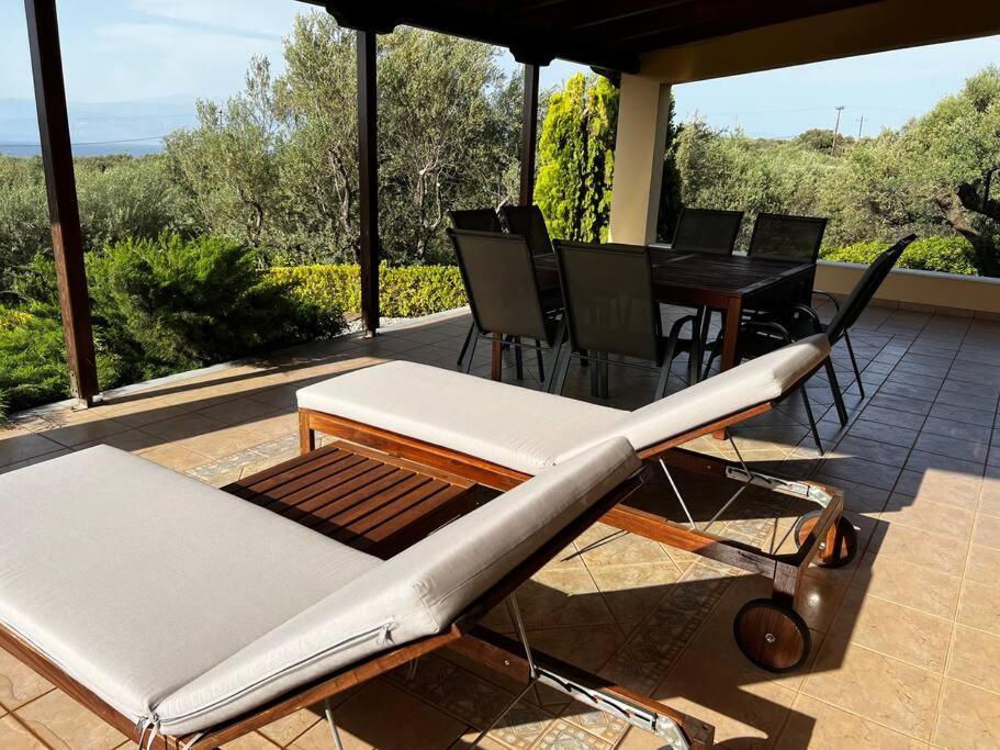 Ampelos Hillside Villa Akráta Ngoại thất bức ảnh